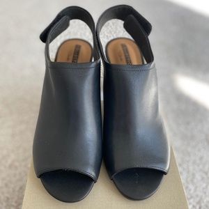 Clark’s Blocked heel sandals